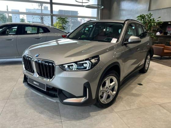 BMW X1 2.0 16V TURBO GASOLINA SDRIVE20I GP STEPTRONIC BMW X1 2.0 16V TURBO GASOLINA SDRIVE20I GP STEPTRONIC